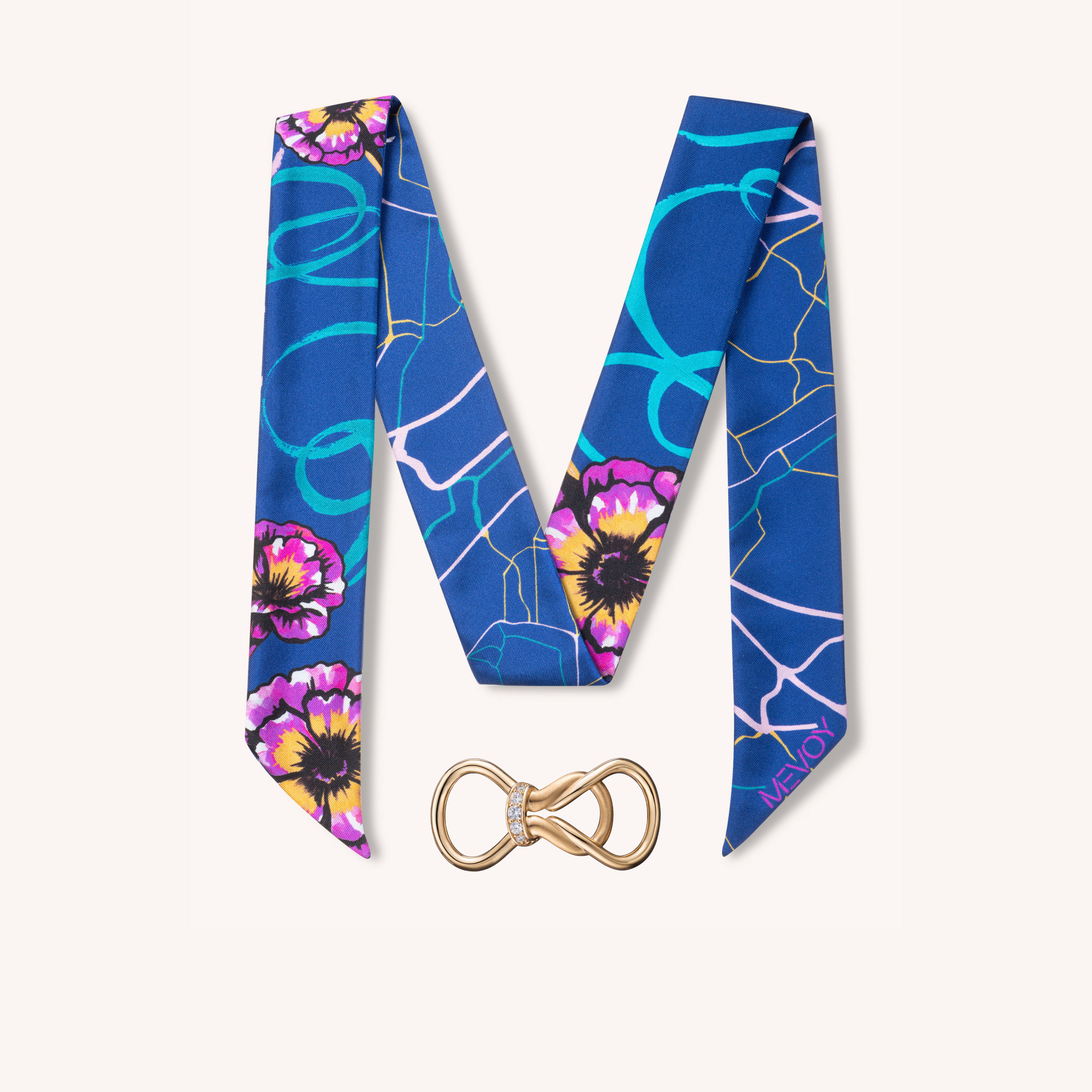 GIOIELLO DI SETA — LA VISIONARIA