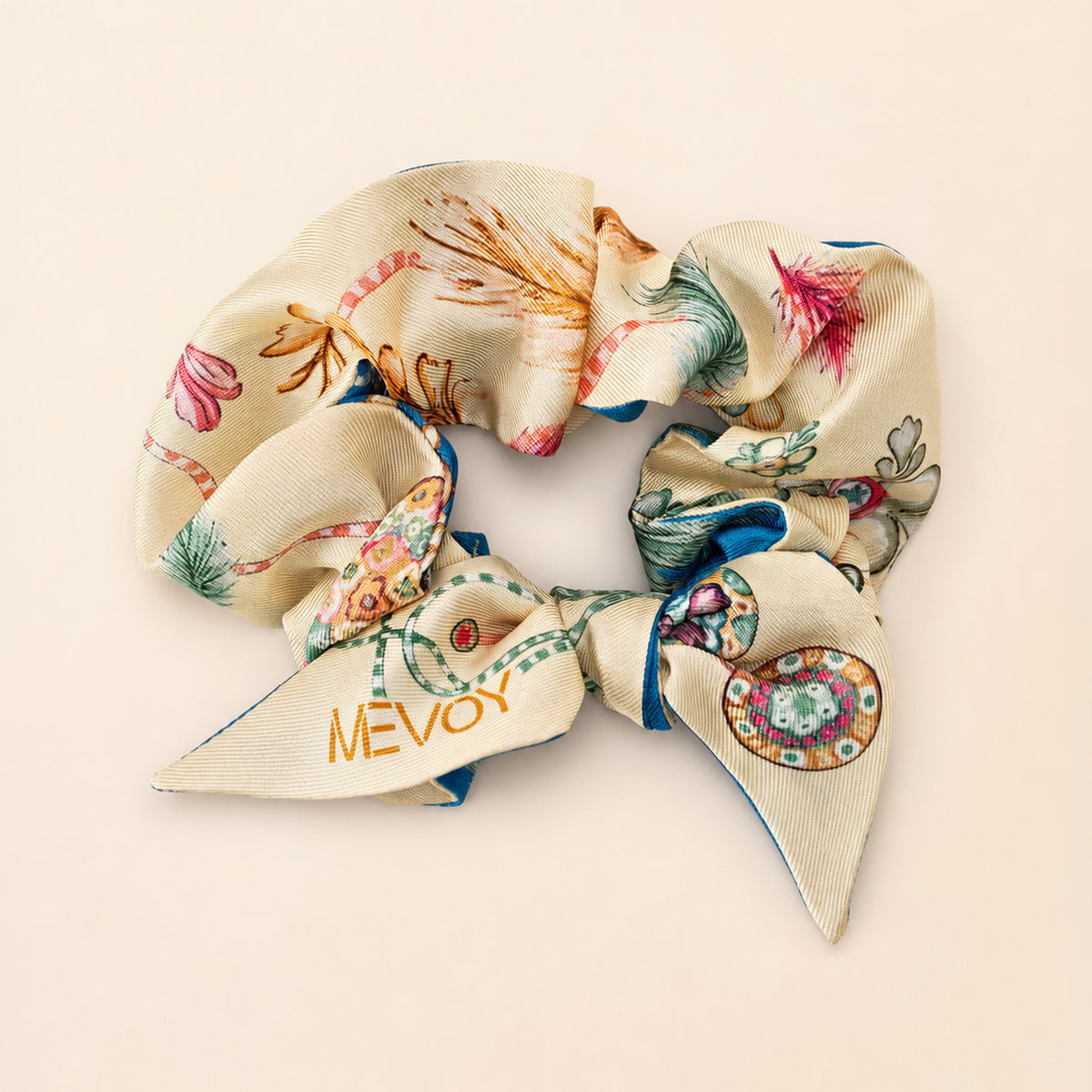 Scrunchie pequeno em seda de Como Irìsea La Magnetica MEVOY
