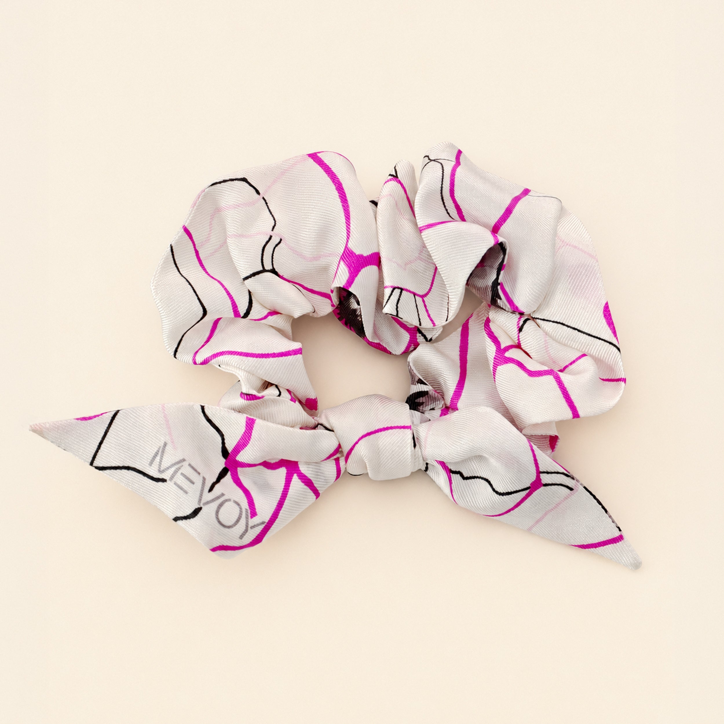 Scrunchie piccolo in seta di Como Dinamia La Lucente MeVoy