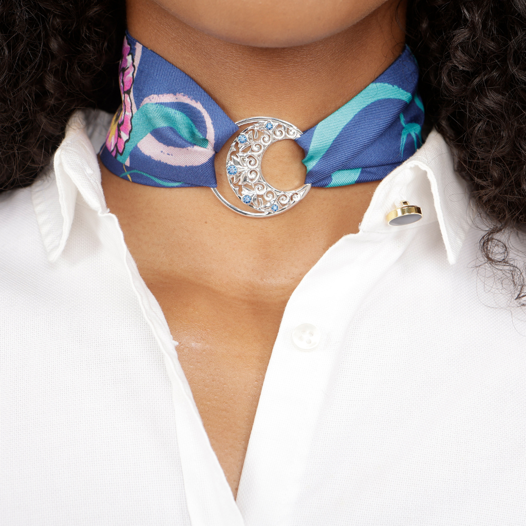 GIOIELLO DI SETA — LA VISIONARIA